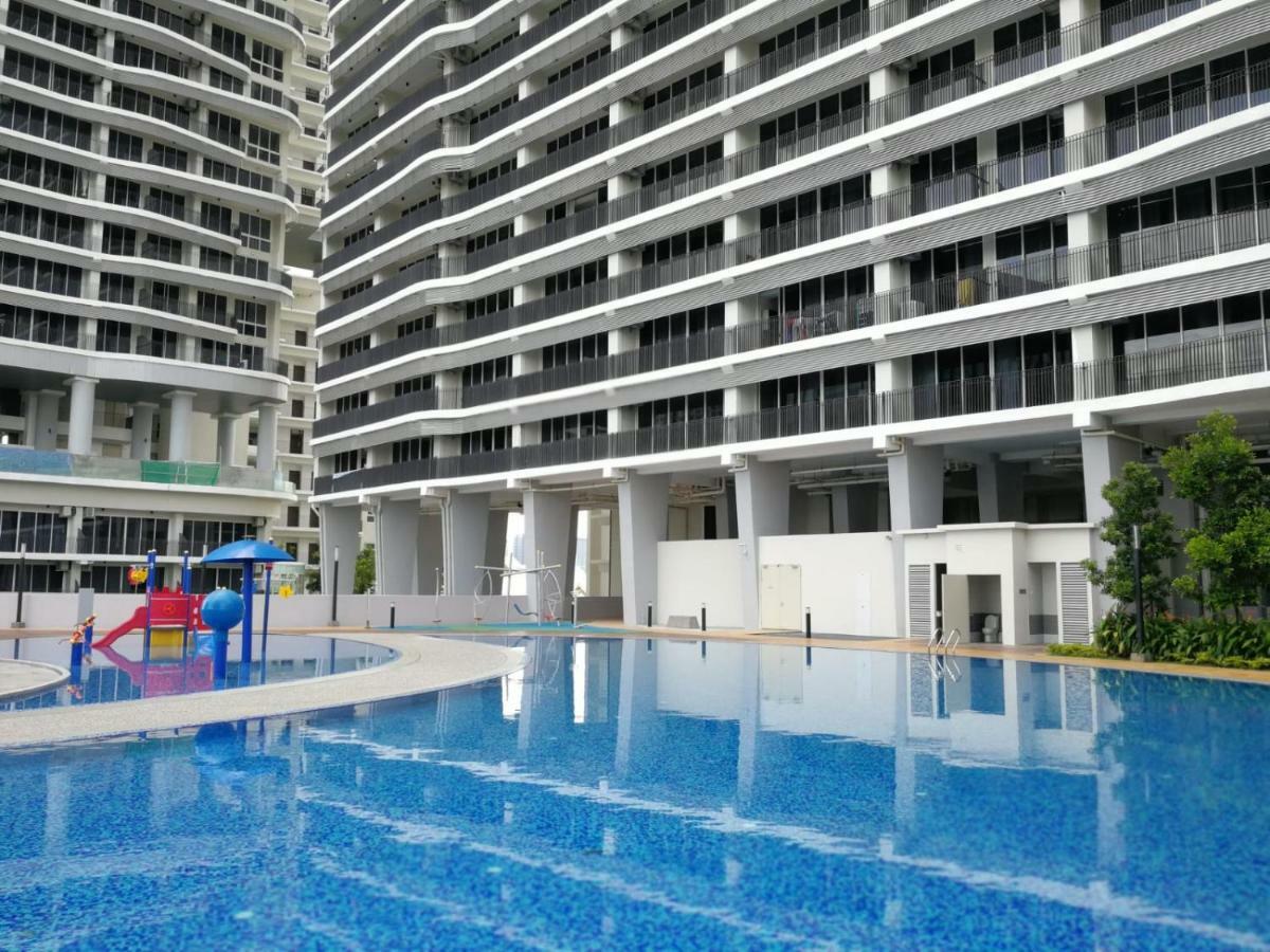 נוסג'יה Hostahome Suites At Encorp Marina, Mins To Legoland Malaysia מראה חיצוני תמונה